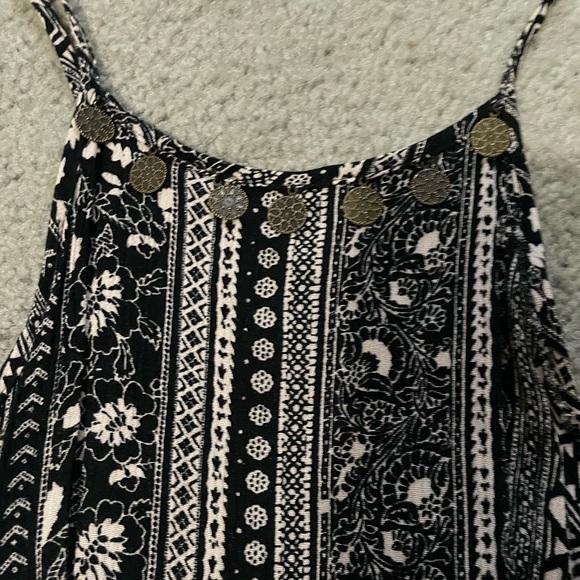 AEO Romper - Picture 3 of 4